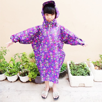 Áo mưa bít , áo đi mưa cho bé từ 7 - 10 tuổi , vải dù , chống thấm nước , họa tiết hoạt hình nhiều màu ,kèm túi đựng , giao màu ngẫu nhiên