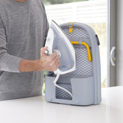 Bàn để ủi đồ gấp gọn cao cấp Joseph Joseph 003994 - Pocket Folding Ironing Board