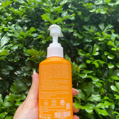 Dung Dịch Vệ Sinh Phụ Nữ Gel x2 Nano Nghệ Cỏ Cây Hoa Lá - Giảm Viêm Ngứa, Khử Mùi, An Toàn Cho Mẹ Bầu - 150ml