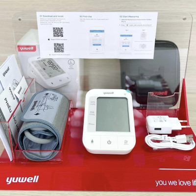 [ CÓ GIỌNG NÓI ] Máy Đo Huyết Áp Pin Sạc Yuwell YE670CR - Nhập khẩu chính hãng