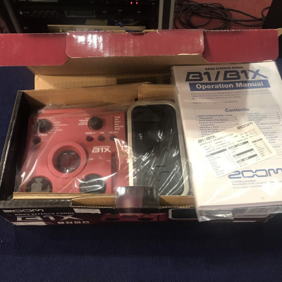 Thiết bị tạo hiệu ứng ghita Bass B1X/220BX (ZOOM) – Hàng Chính Hãng