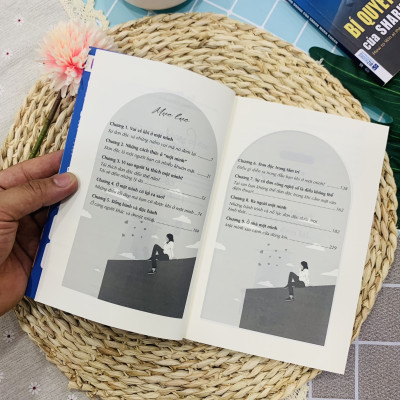 Sách Cô Đơn Nhưng Không Cô Độc – Hạnh Phúc Luôn Bên Ta