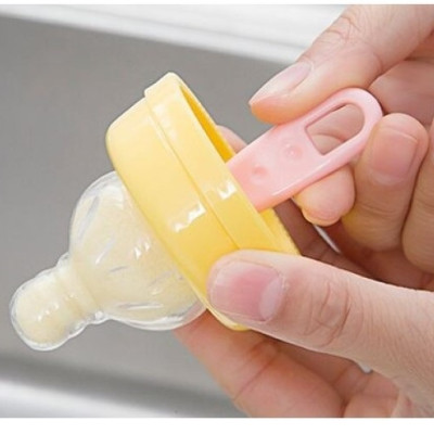 Dụng cụ cọ rửa bình Kokubo, chất liệu mút mềm giúp làm sạch nhẹ nhàng các vật dụng như cốc chai, lọ, bình mà không gây trầy xước - nội địa Nhật Bản