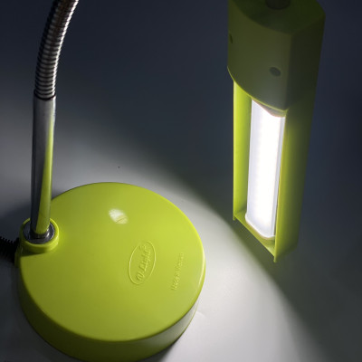 Đèn bàn V-light G23-LED 7 công suất 7W, ánh sáng chống cận thị, nhiệt độ màu phù hợp không gian làm việc