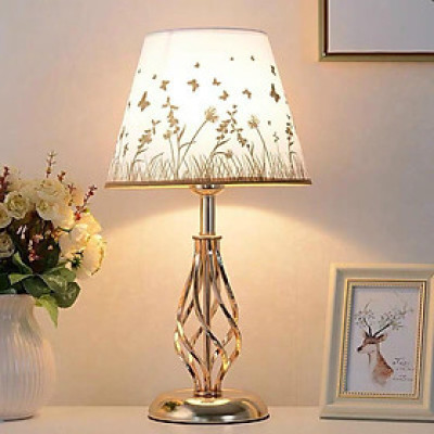 Đèn bàn để phòng ngủ TPDB95