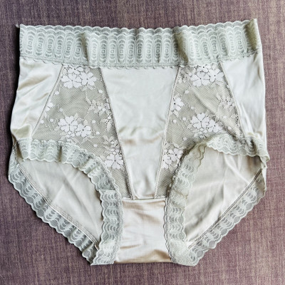 QUẦN LÓT LỤA SIÊU ĐẸP CAO CẤP PHỐI REN TỪ 40-70KG DÀNH CHO NỮ