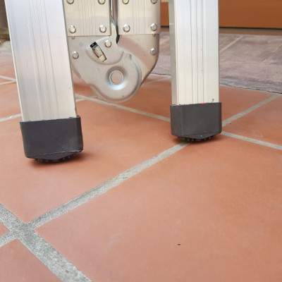 Thang nhôm gấp 4 khúc cao cấp Ashi AM4 chiều cao 4,8m 