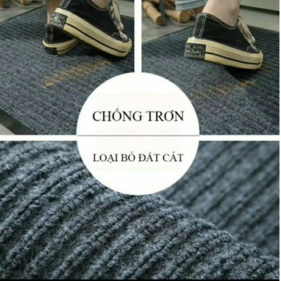 Thảm chùi chân đế chống trượt dạng sọc Stripmate Màu Xám đen / Xám đỏ kT 40 x 60 cm