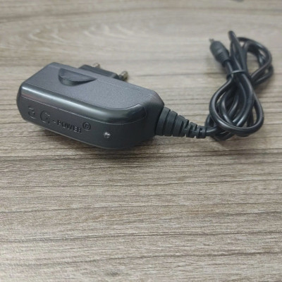Dây Nguồn 3G Power 4-6V 1A Chui Tròn Dây Dài 1M