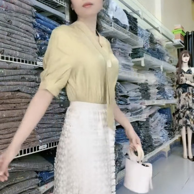 Set áo váy công sở cao cấp Myqlothing họa tiết hoa tao nhã.