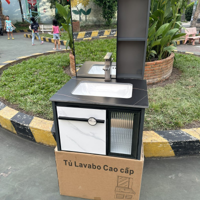 Tủ Lavabo mặt đá nguyên bộ Juno Sofa đèn led kích thước 60 x 47 cm