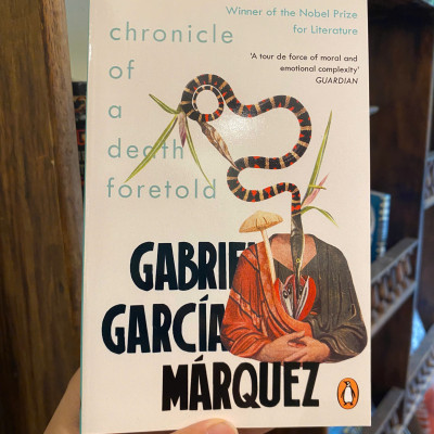 Sách - Chronicle of a Death Foretold by Gabriel García Márquez | Classics / Fiction in English