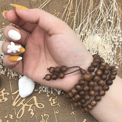 Vòng tay trầm hương 8mm 108 hạt phong thủy tự nhiên mùi hương thơm nhẹ