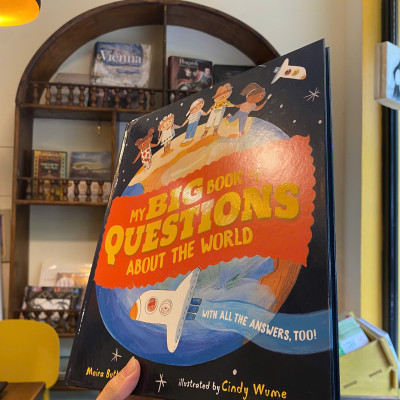 Sách - My Big Book of Questions About the World by Moira Butterfield | Children English Book