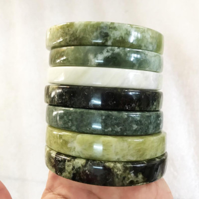 Vòng tay vuông ngọc thật nhiều màu,nhiều size cho mệnh Kim Mộc Thủy Hỏa Thổ