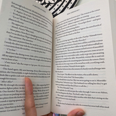 Sách - A Waiter in Paris: Adventures in the Dark Heart of the City by Edward Chisholm | Memoir