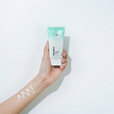 Kem chống nắng phục hồi làm dịu cho da nhạy cảm Frankly CicaHae Sunscreen SPF 50+ PA++++ (50ml) - Hàng chính hãng