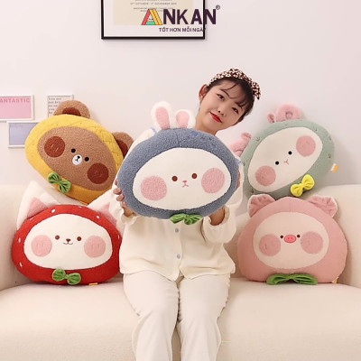 Chăn Gối Văn Phòng Kiểu Mèo Dâu Tây Cao Cấp Có Chăn Đi Kèm Dùng Làm Quà Tặng Cho Bạn Bè Người Thân Có Thể Tựa Đầu, Tựa Lưng Và Ngủ Tại Văn Phòng