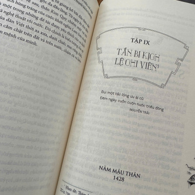 Trọn bộ 2 tập VẠN XUÂN - Yveline Féray – Nguyễn Khắc Dương dịch – NXB Phụ Nữ Việt Nam