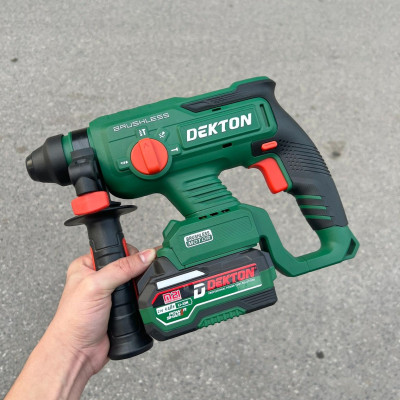 COMBO Máy khoan bê tông pin 21V Dekton M21-RH2603CP KÈM 1 PIN M21-B3000 + 1 SẠC M21-S20 DEKTON + TẶNG 1 PIN M21-B3000 - KM_T8 -HÀNG CHÍNH HÃNG
