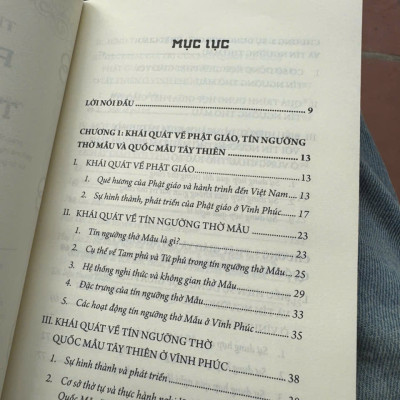 PHẬT GIÁO VỚI TÍN NGƯỠNG THỜ MẪU VÀ QUỐC MẪU TÂY THIÊN – Thích Nhuận Đức – Mochibooks – NXB Lao Động