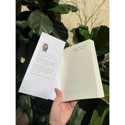 Sách - Sống như một dòng sông (Nguyễn Thị Ngọc Minh) - Nhã Nam