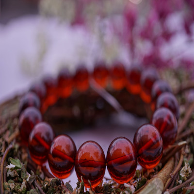 Vòng tay phong thủy đá Hổ Phách đỏ, Vòng tay đá Hổ Phách đỏ VIP cao cấp 12ly