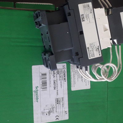 |CHÍNH HÃNG | Contactor tụ bù LC1DMKM7 25kVAR Schneider 400V-415V coil 220V