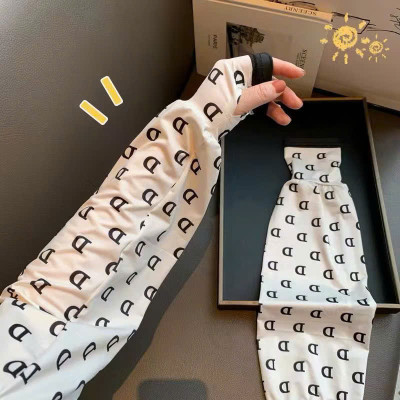 Găng Tay Chống Nắng Nữ Hở Ngón Lụa Lạnh – Chống Tia UV, Mát Lạnh, Phong Cách Hàn Quốc - HÀNG CHÍNH HÃNG MINIIN