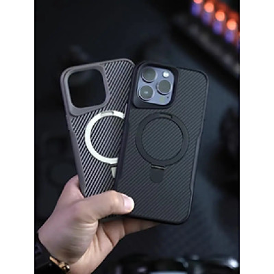 Ốp lưng cho iPhone 15 Pro Max, iPhone 15 Pro hiệu Likgus Fiber hỗ trợ sạc không dây, kèm kệ chống lưng, vân carbon chống trơn trượt, chống sốc cao cấp - Hàng chính hãng