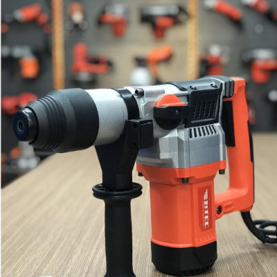 MÁY KHOAN ĐỤC BÊ TÔNG BTEC BT-8290 (26MM, 1010W)- HÀNG CHÍNH HÃNG