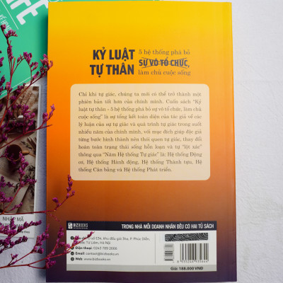 Bộ 3 Cuốn Sách Kỹ Năng Bất Biến Để Thành Công: Kỷ Luật Tự Thân, Kế Hoạch Tài Chính Cá Nhân Và Đừng Làm Việc Chăm Chỉ Hãy Làm Việc Thông Minh