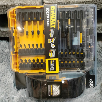 BỘ MŨI KHOAN ĐA NĂNG 38 MÓN DEWALT DT70740T-QZ - HÀNG CHÍNH HÃNG