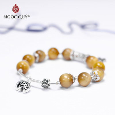 Vòng tay đá mắt hổ vàng tâm phối charm hoa bạc size hạt 10mm mệnh thổ , kim - Ngọc Quý Gemstones