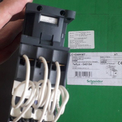 |CHÍNH HÃNG | Contactor tụ bù LC1DMKM7 25kVAR Schneider 400V-415V coil 220V