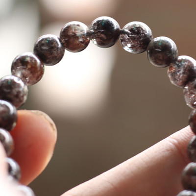 Vòng Thạch Anh Ưu Linh Nâu Malaysia Ngọc Quý Gemstones