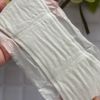 Băng Vệ Sinh Hằng Ngày Cotton Labo Organic Liner Long Size - 17cm (32 Miếng/Gói)