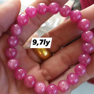 VÒNG TAY VIP ĐÁ RUBBY HỒNG TỰ NHIÊN  SIZE VÒNG  9LY7  NỮ MỆNH HỎA MỆNH THỔ ĐEO SANG TRỌNG ĐẸP LẮM LUÔN Ạ