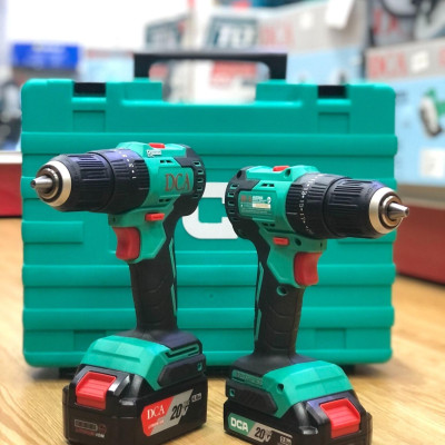 MÁY KHOAN BÚA KHÔNG CHỔI THAN DÙNG PIN 20V/4.0AHX2 (KÈM1 SẠC 2A, 2 PIN 4.0AH) DCA ADJZ2050IEM - HÀNG CHÍNH HÃNG