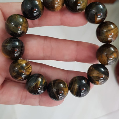 Vòng đeo Tay Nam ĐÁ MẮT HỔ Vàng Xanh tự nhiên size hạt 16mm 13 Viên Nam Mệnh THUỶ Mệnh Mộc đeo Vòng hợp phong thủy làm ăn, kinh doanh tốt đẹp phát đạt tốt sức khỏe ạ