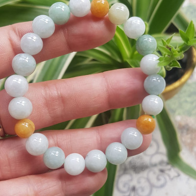 Vòng chuỗi đá Cẩm Thạch tự nhiên trắng huyết tam tài 8mm bóng đẹp Màu trắng bóng xanh vàng nữ đeo rất xinh đẹp xinh tay may mắn Vòng đá cẩm thạch tự nhiên tốt cho sức khoẻ công việc ạ