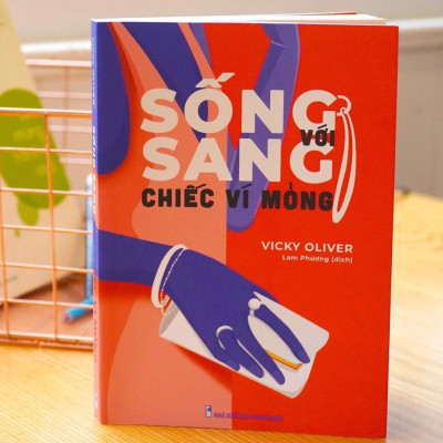 ComBo 2 Cuốn: Sống Sang Với Chiếc Ví Mỏng + Hiệu Ứng Đèn Gas