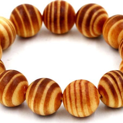 Vòng tay chuỗi hạt gỗ Huyết rồng 15 ly 13 hạt