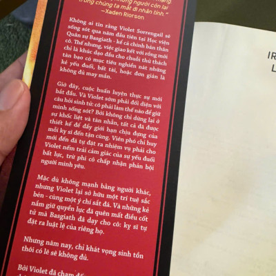 Combo 2 cuốn Rebecca Yarros: CÁNH TƯ; LỬA THÉP - Rebecca Yarros – Hoàng Anh dịch -  NXB Trẻ