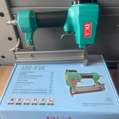 SÚNG BẮN ĐINH THẲNG DÙNG HƠI (4-7 BAR) DCA A02-F30 - HÀNG CHÍNH HÃNG