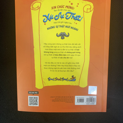 Factopia! 400 Điều Xửng Sốt Nơi Xứ Sự Thật - Kate Hale & Andy Smith - Hồng Trà dịch - (bìa mềm)