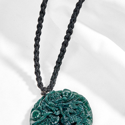 Mặt dây chuyền rồng đá chalcedony xanh Ngọc Quý Gemstones