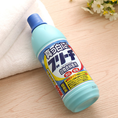 Nước tẩy trắng quần áo Rocket 600ml - Hàng Nội Địa Nhật Bản