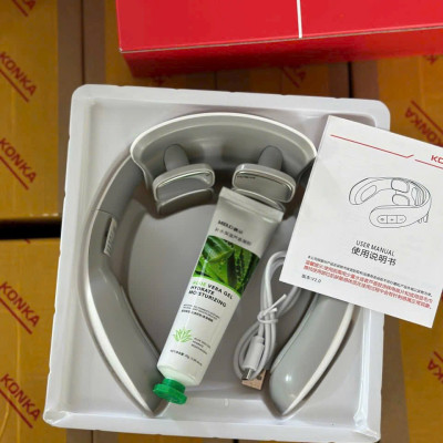 Máy massage cổ vai gáy cột sống 4 đầu công nghệ Nhật Bản