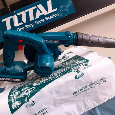 MÁY THỔI BỤI DÙNG PIN 20V (KHÔNG BAO GỒM PIN VÀ SẠC) TOTAL TABLI20018 - HÀNG CHÍNH HÃNG